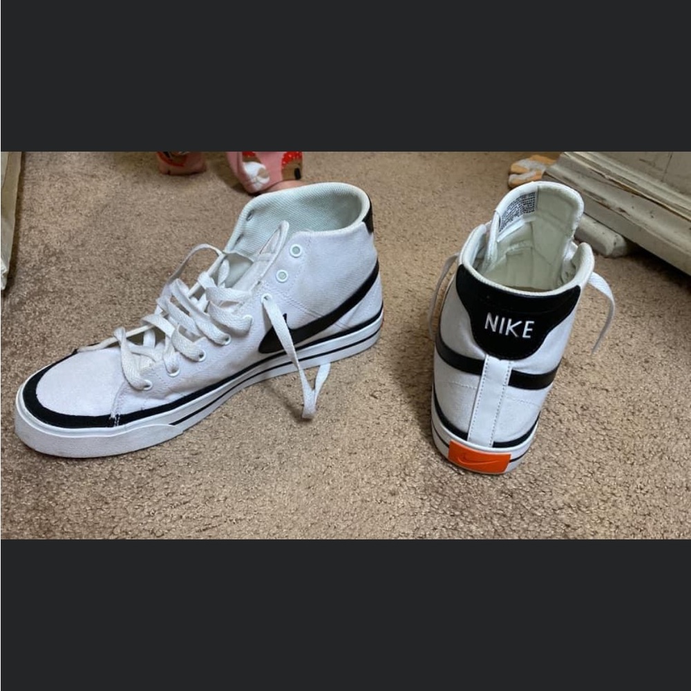 Men’s high top Nike’s